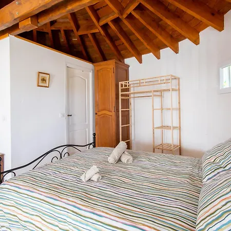 Apartment De Gardian Le Cailar